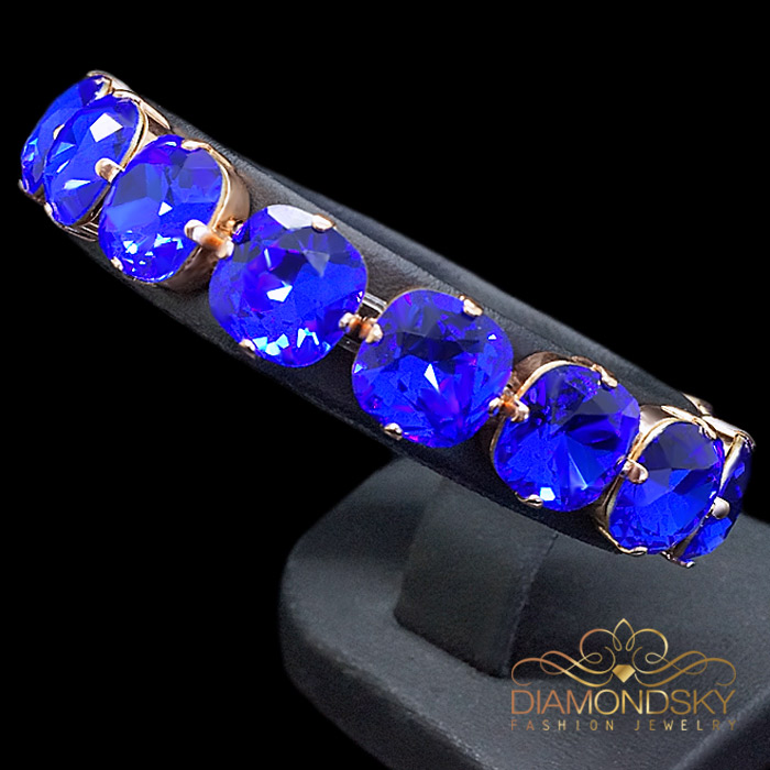 Aproce „Žilbinošais Mirdzums“ ar Swarovski™ kristāliem