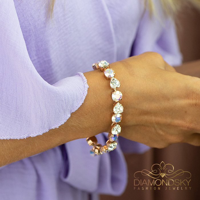 Aproce „Tev II“ (Aurora Borealis) ar Swarovski™ kristāliem