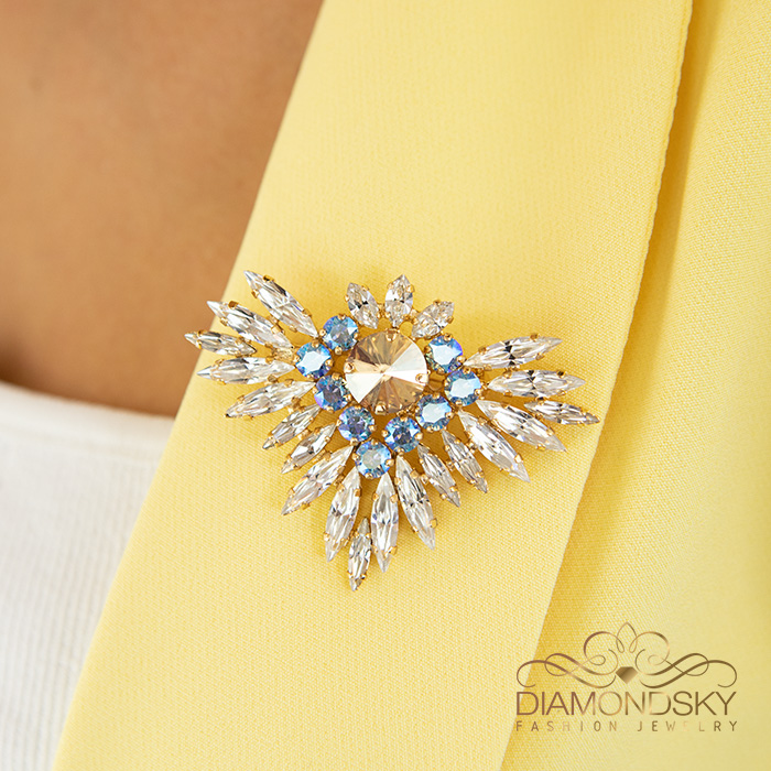 Broša „Varavīksnes Zieds“ ar Swarovski™ kristāliem