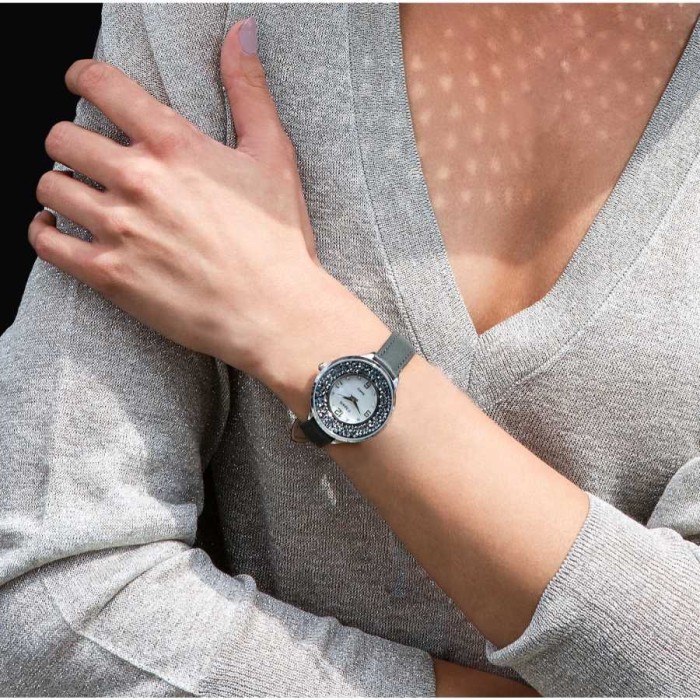 Sieviešu pulkstenis „Oriso“ ar Swarovski™ kristāliem