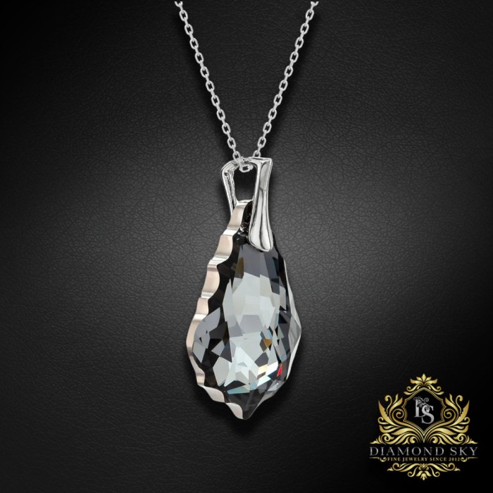Sudraba kulons „Baroque V (Silver Night)“ ar Swarovski® kristāliem