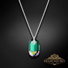 Sudraba kulons „Symbiosis (Emerald Scarabaeus Greeen)“ ar Swarovski® kristāliem