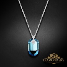 Sudraba kulons „Simbioze (Aquamarine Metallic Blue)“ ar Swarovski™ kristāliem