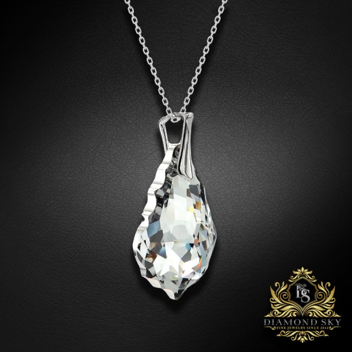 Sudraba kulons „Baroque V (Comet Argent Light)“ ar Swarovski® kristāliem