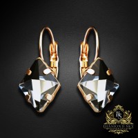 Earrings “Crystal Rhombus III” (Moroda) dazzling with Crystals by Swarovski®