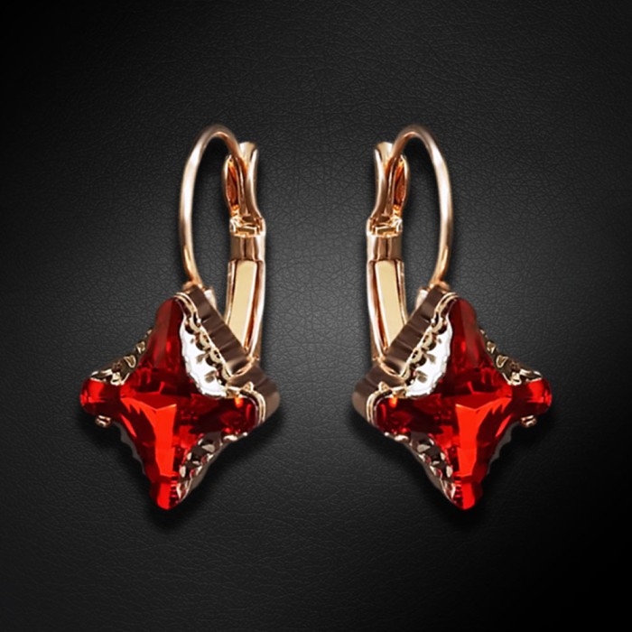 Komplekts „Kristāla Rombs II (Light Siam Metallic Light Gold)“ ar Swarovski™ kristāliem