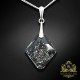 Sudraba kulons „Augošais Kristāls (Silver Night)“ no 925 proves sudraba ar Swarovski™ kristāliem