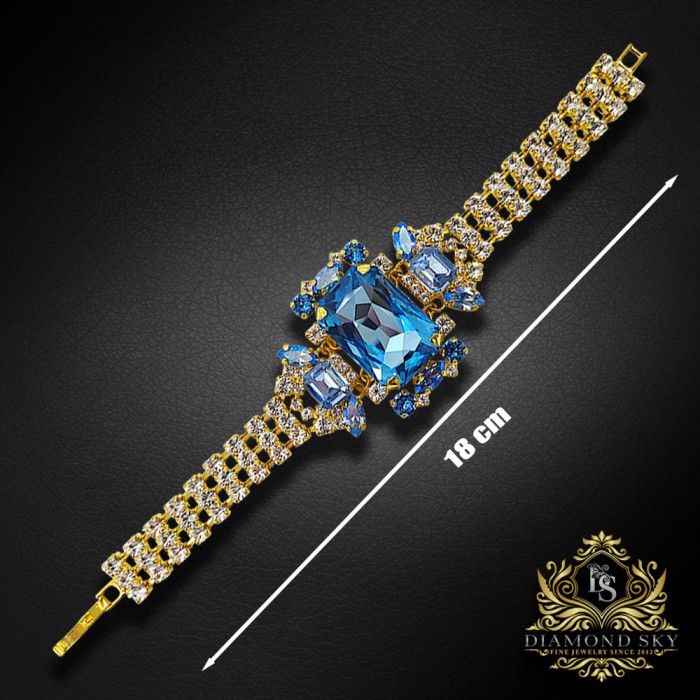 Aproce „Aurora (Aquamarine / Light Sapphire Shimmer / Light Sapphire / Reinvented Cool Blue)“ ar Swarovski™ kristāliem